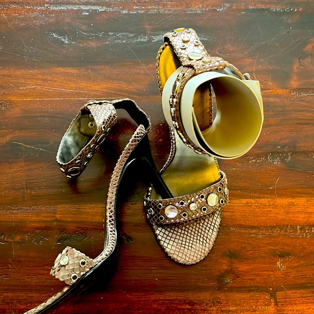 Shoe Colin Stuart.